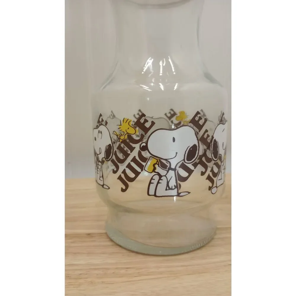 VTG Snoopy & Woodstock juice glass jug, anchor Hocking. One of a collection